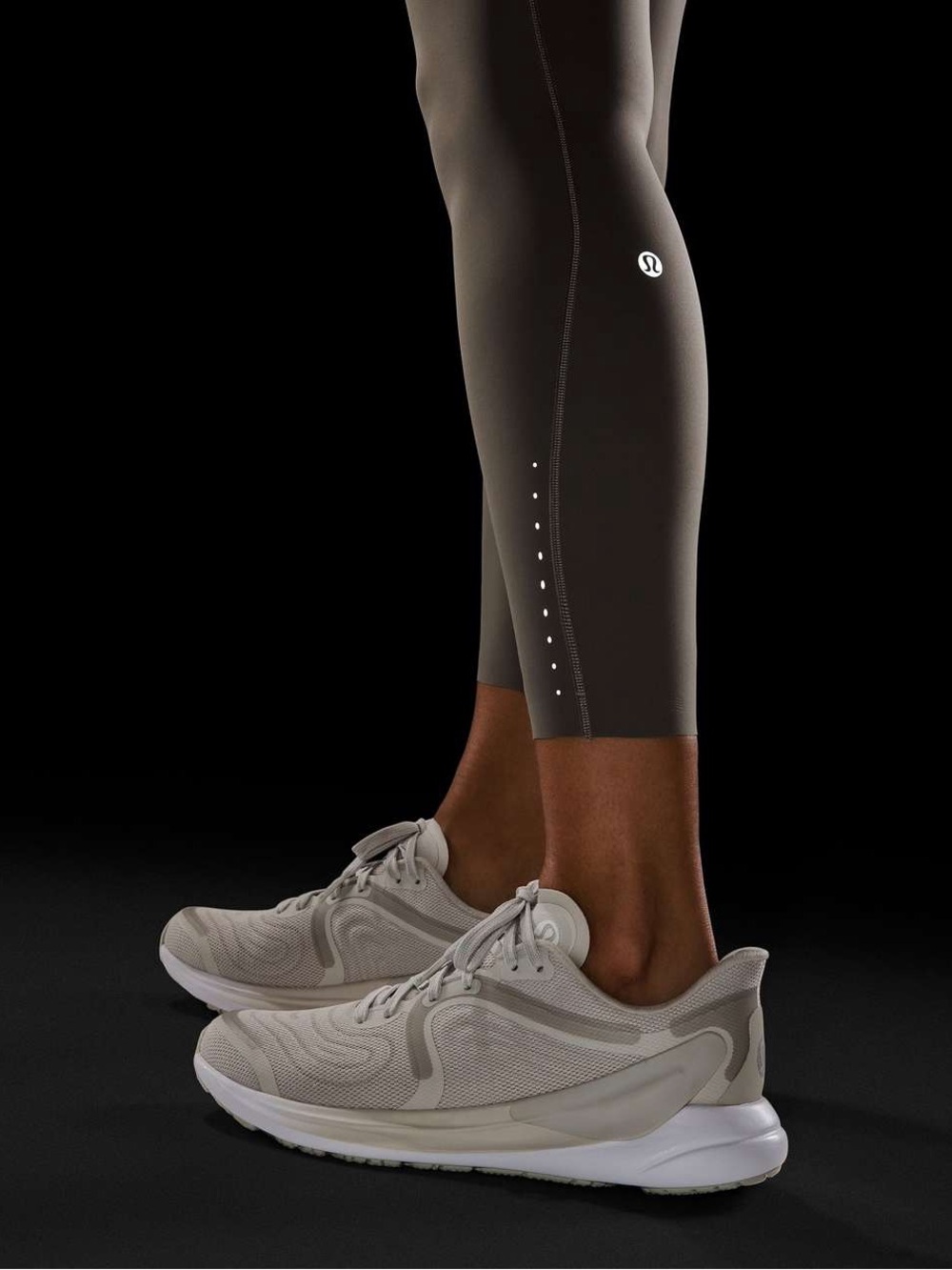 Lululemon Fast and Free High-Rise Tight 25” Pockets, Carbon Dust 6 - Picture 7 of 8